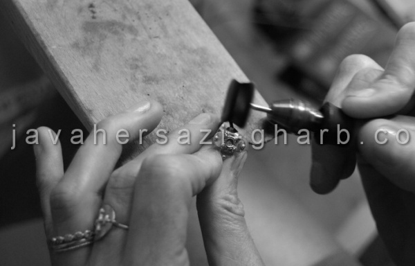 آموزش تعمیرات طلا و‌ جواهر