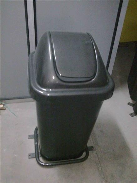 سرویس بهداشتی و سطل زباله فایبرگلاس